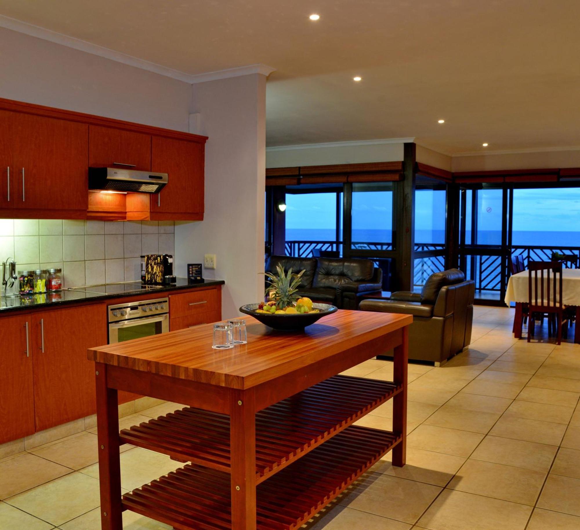 Anew Hotel Ocean Reef Zinkwazi Bagian luar foto