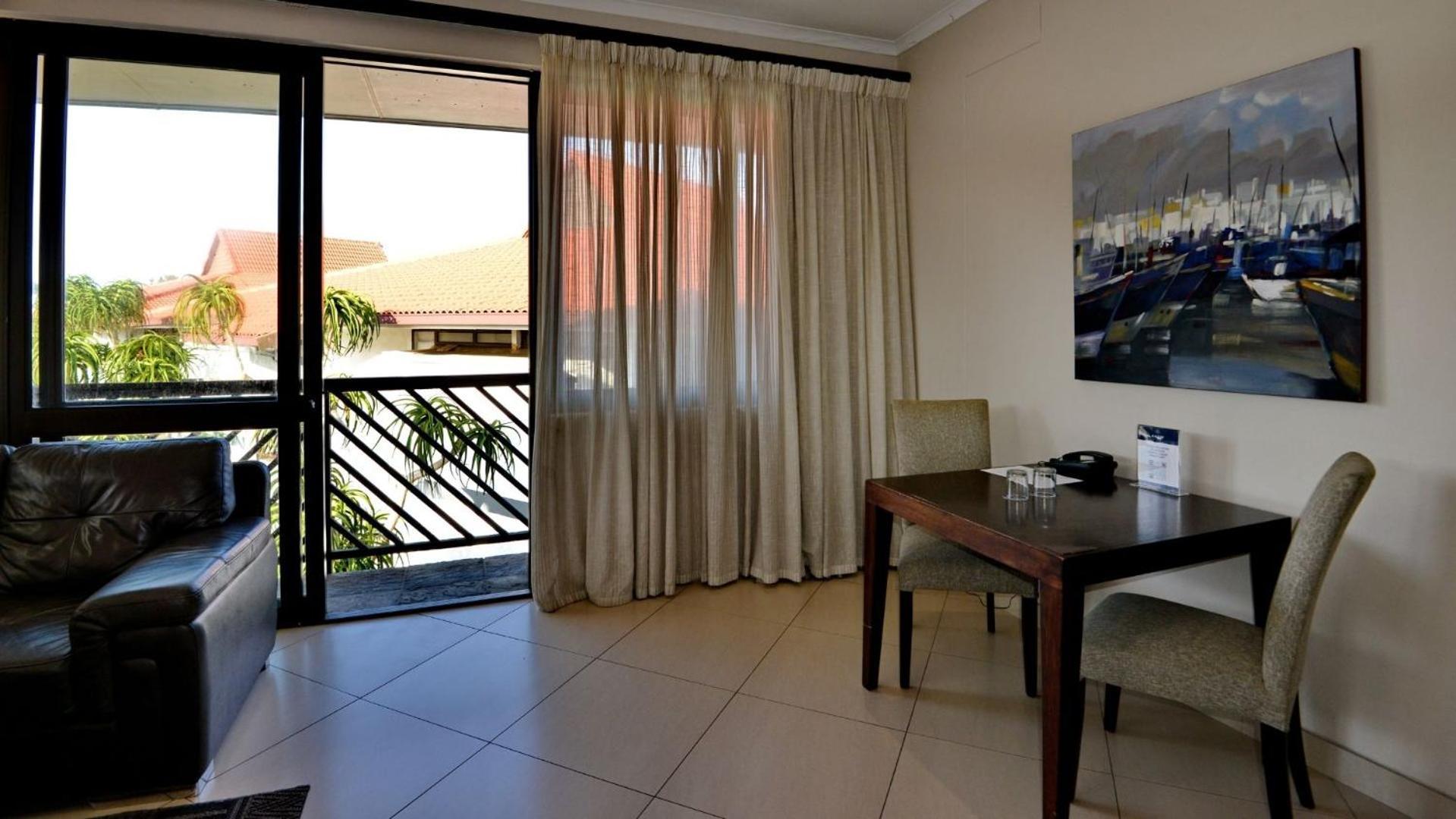 Anew Hotel Ocean Reef Zinkwazi Bagian luar foto